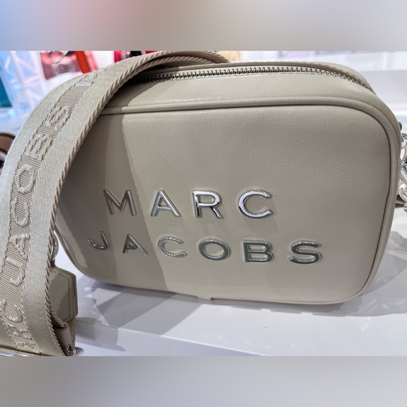 [NWT] Marc Jacobs Flash Leather Crossbody Bag